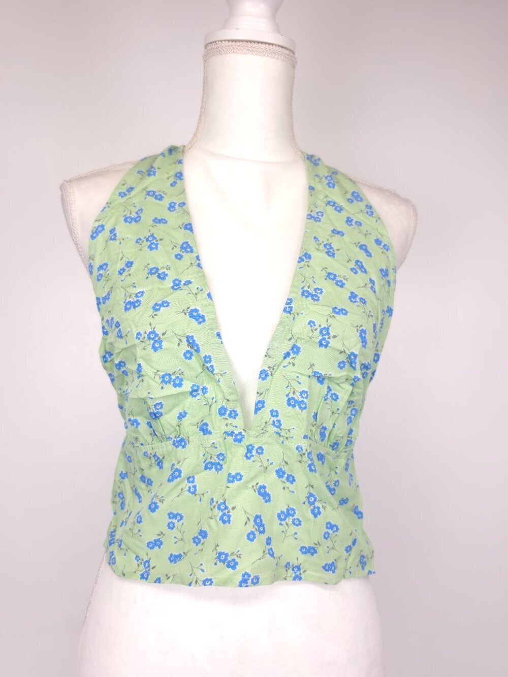 Motel Rocks Nanda Halter Top in Lime Floral Size Large - Picture 4 of 9